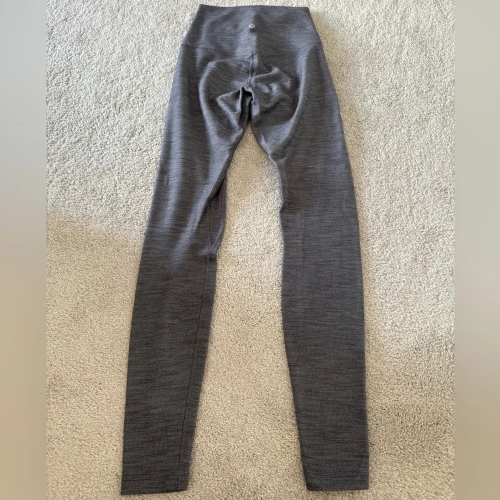 LULULEMON - Align High Rise Leggings - Grey - Size 4 - Excellent Condition - Picture 6 of 6